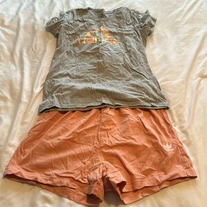 Set of medium adidas shorts and shirt